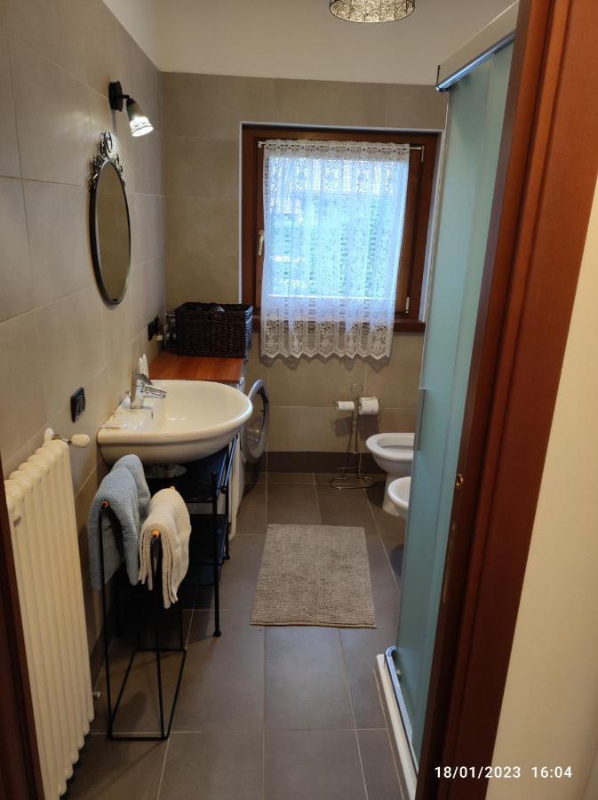 Casa Vacanze Da Riki Appartamento 1 Peschiera del Garda Exteriör bild
